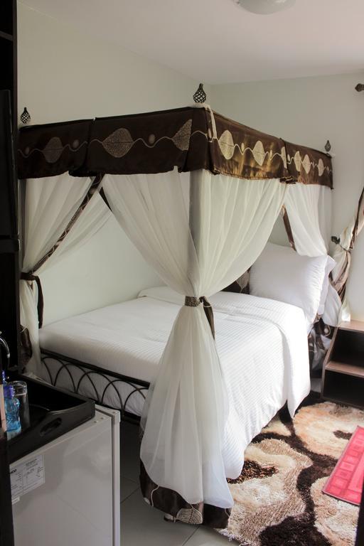 Hadassah Hotel Найроби Екстериор снимка