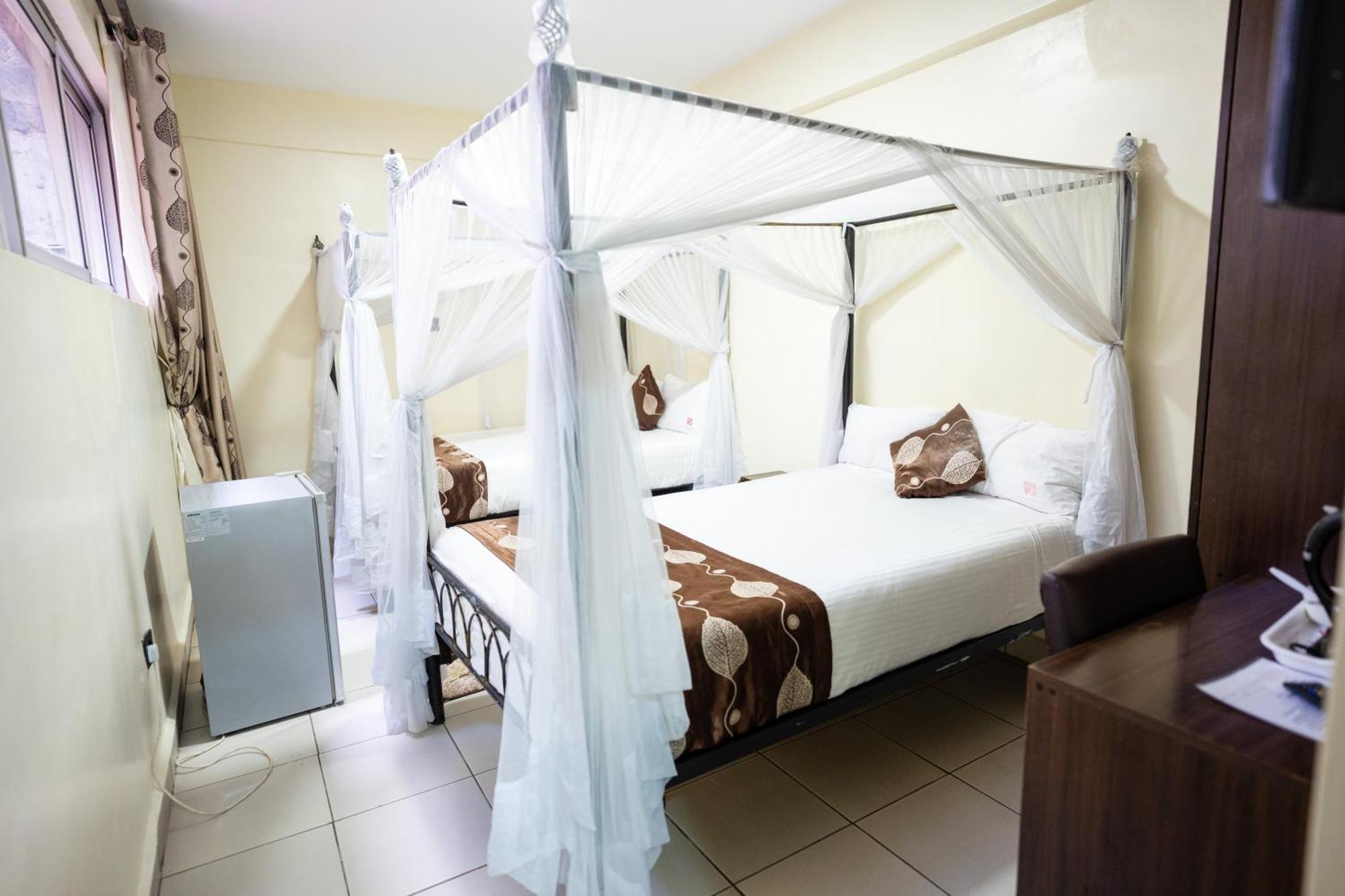 Hadassah Hotel Найроби Екстериор снимка