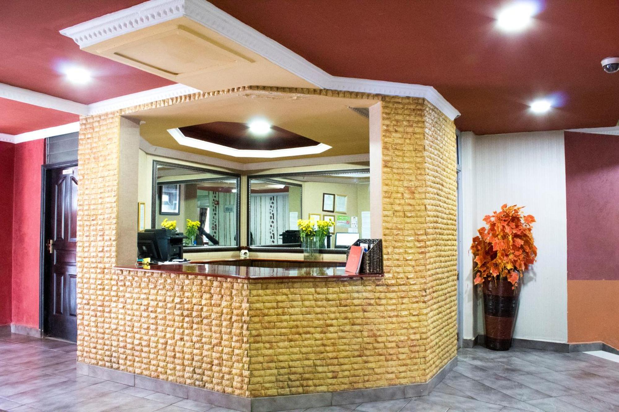 Hadassah Hotel Найроби Екстериор снимка