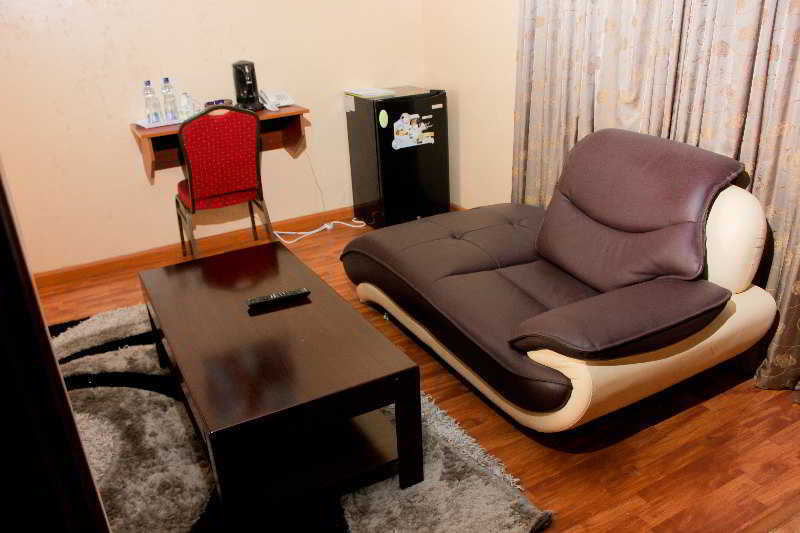 Hadassah Hotel Найроби Екстериор снимка